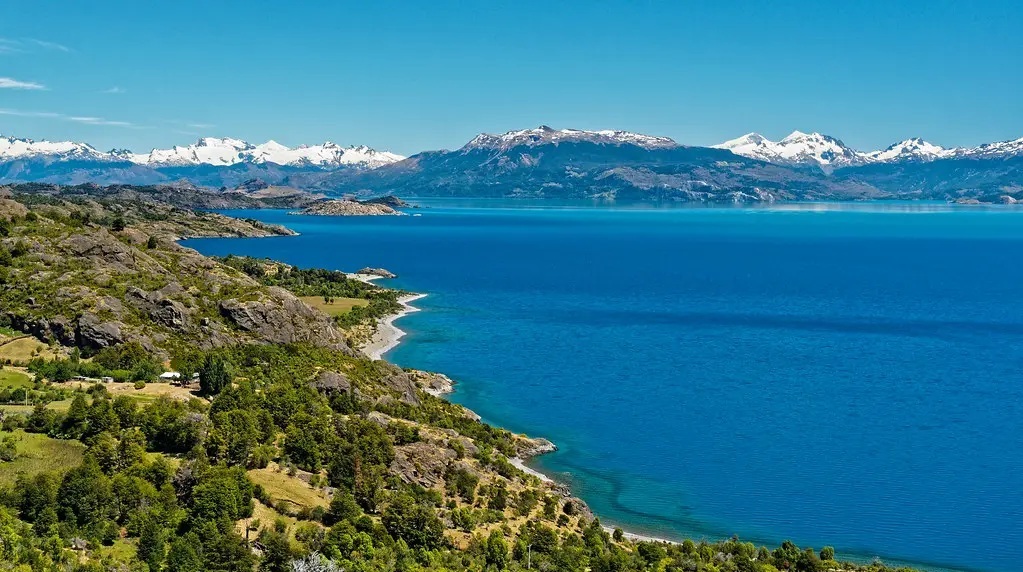 Presentan estrategia para el cuidado del agua en la cuenca del lago General Carrera